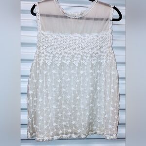 Cream lightweight Ruffled Sleeveless top XXL